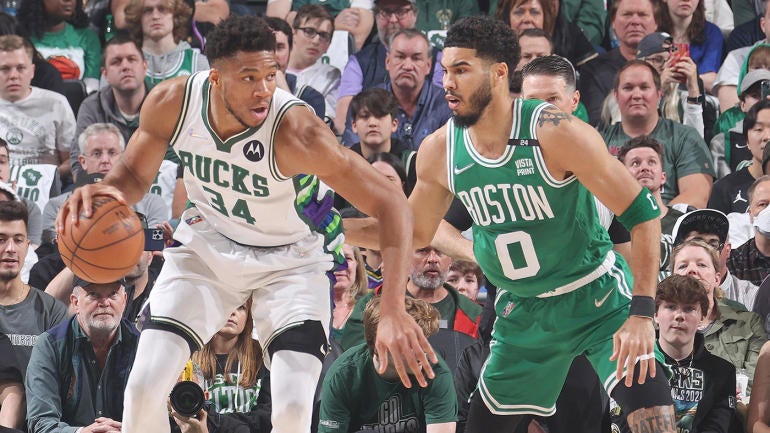 jayson-tatum-celtics-giannis-antetokounmpo-bucks-usatsi.jpg