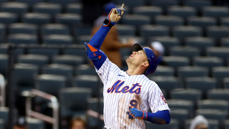 MLB free agency: Brandon Nimmo returns to Mets on eight-year, $162 million deal, per report