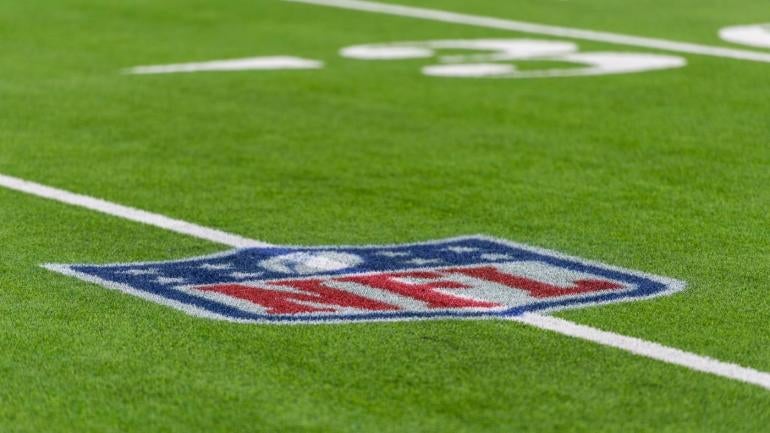 nfl-logo.jpg