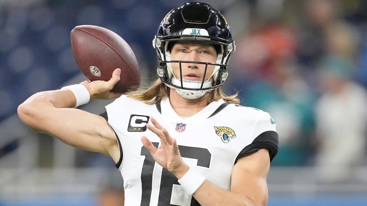 NFL Week 14 injuries: Saquon Barkley, Trevor Lawrence active; Lamar Jackson  to miss first game this season 