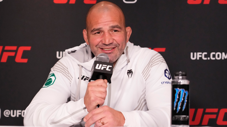 UFC 283: Dana White mengumumkan Glover Teixeira vs. Jamahal Hill untuk gelar kelas berat ringan UFC yang kosong