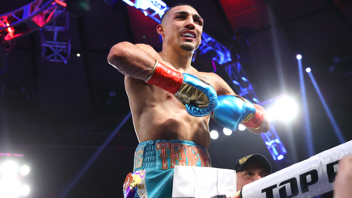 Boxing results, highlights Terence Crawford scores brutal knockout; Teofimo Lopez gets questionable win