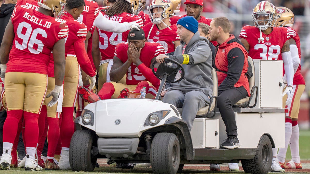 49ers WR Deebo Samuel carted off after brutal ankle injury vs. Buccaneers