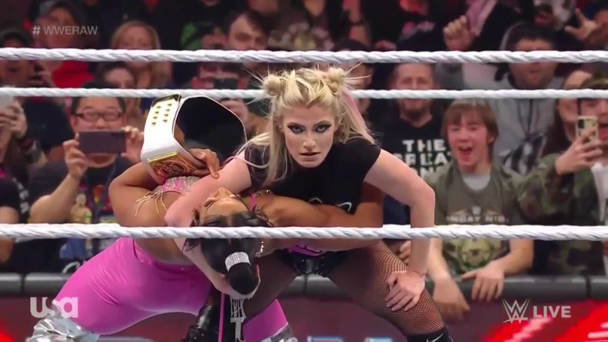 The Most Emotional Wwe Raw Ever: Naomi'S Injury & Rollins' Title Fate (Aug 11) - 8ck5b5r