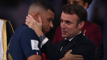 gettyimages-1450088331-kylian-mbappe-france-2nd-goal-2h-2022-world-cup-final-1400.jpg