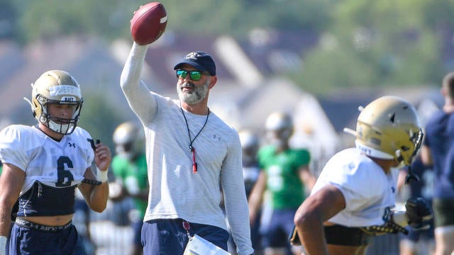 Navy promotes Brian Newberry to coach: Midshipmen elevate