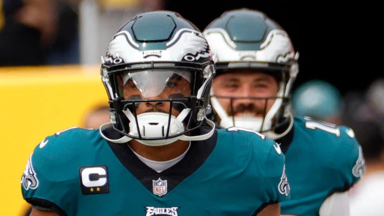 jalen-hurts-gardner-minshew-eagles.jpg