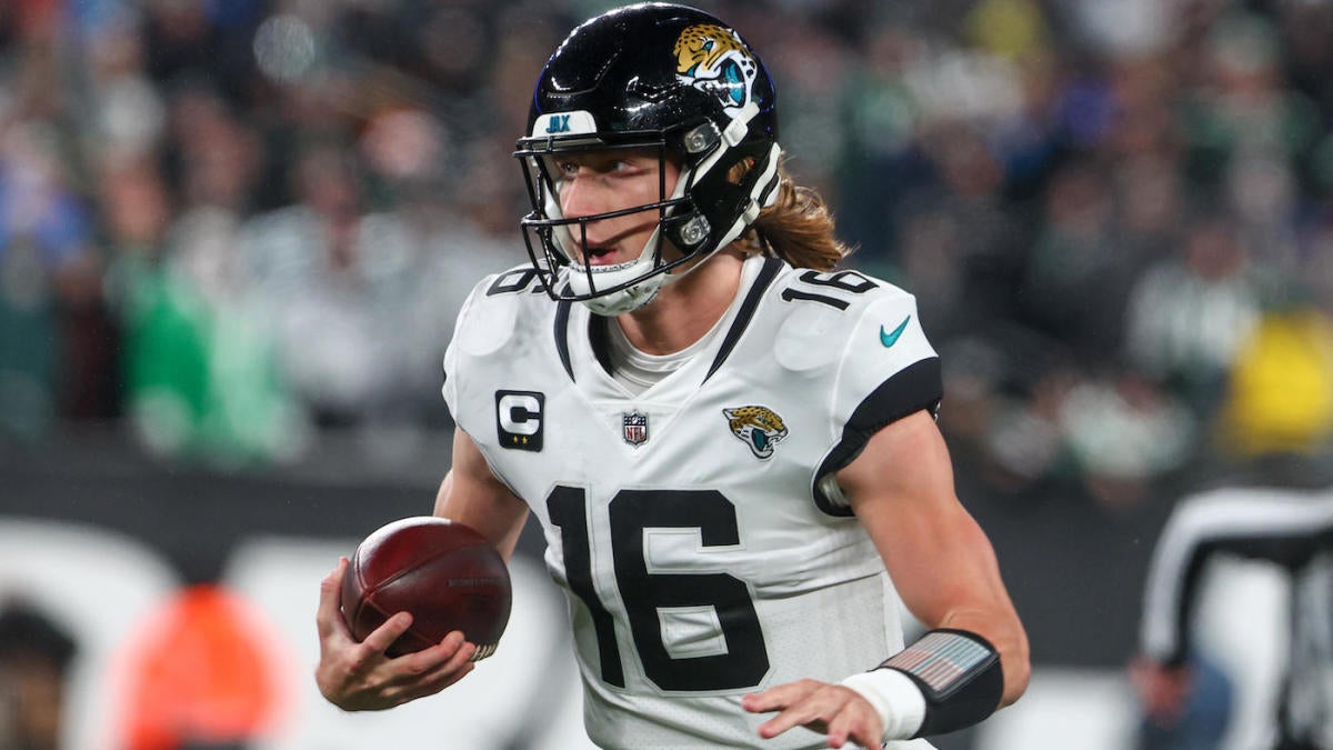 Jets vs. Jaguars score: Trevor Lawrence defeats benched Zach Wilson for Jacksonville’s third straight win – CBS Sports
