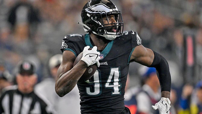 usatsi-josh-sweat-eagles.jpg