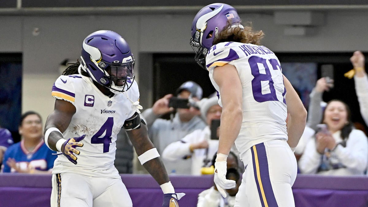 Vikings prepare for playoff game against the Giants