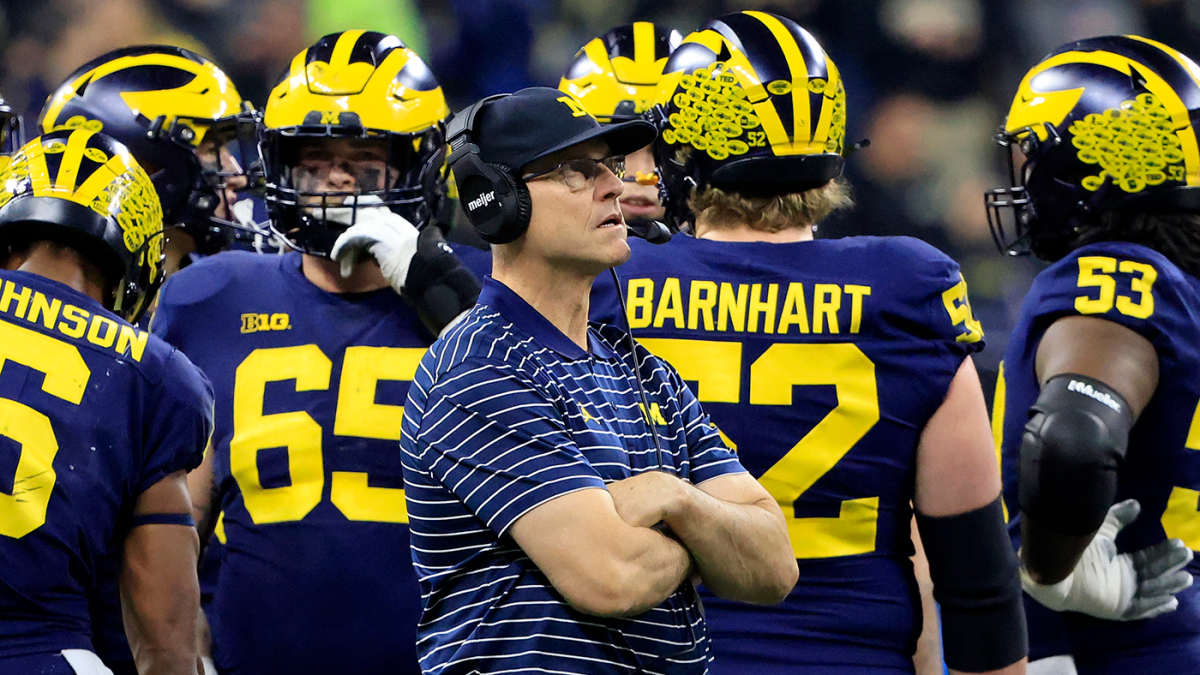 Michigan football bests Georgia for second consecutive Joe Moore Award