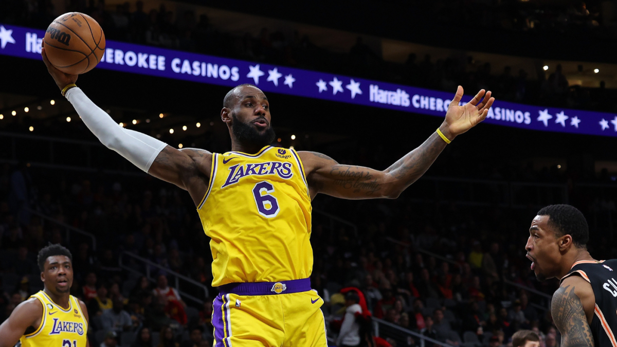 LeBron James drops 47 points on his 38th birthday as Lakers get thrilling  win over Hawks - CBSSports.com