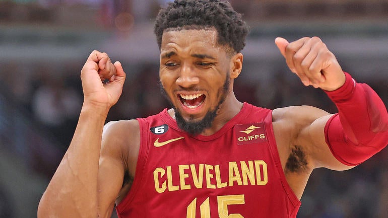 getty-donovan-mitchell-cavaliers.jpg