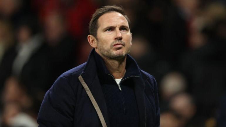 FA akan menyelidiki dugaan nyanyian homofobik penggemar Manchester United terhadap manajer Everton Frank Lampard