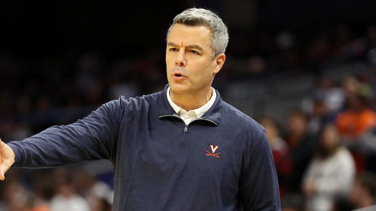 Tony Bennett Becomes Virginias All Time Winningest Coach After Leading Cavaliers Past Syracuse 6699