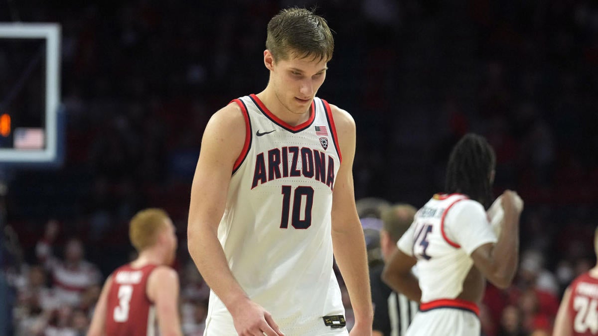 College basketball scores winners and losers: Arizona stunned at home UConn back in winner’s circle – CBS Sports