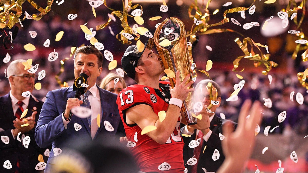 James Conner of the Arizona Cardinals celebrates with Isaiah Simmons  News Photo - Getty Images