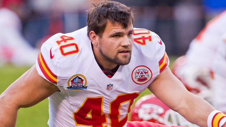Mantan NFL RB Peyton Hillis mengatakan dia harus pulih 100% setelah kecelakaan renang Mantan NFL RB Peyton Hillis mengatakan dia harus pulih 100% setelah kecelakaan renang