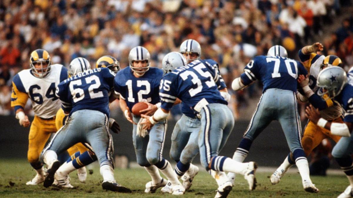 Cowboys look to end blue jersey playoff curse vs. Bucs: Here's the last  time Dallas won in playoffs in blue 