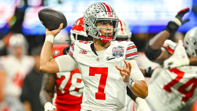 COLLEGE FOOTBALL: DEC 31 Semifinal Game Chick-fil-A Peach Bowl