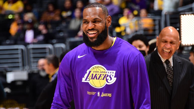 Indiana Pacers v Los Angeles Lakers