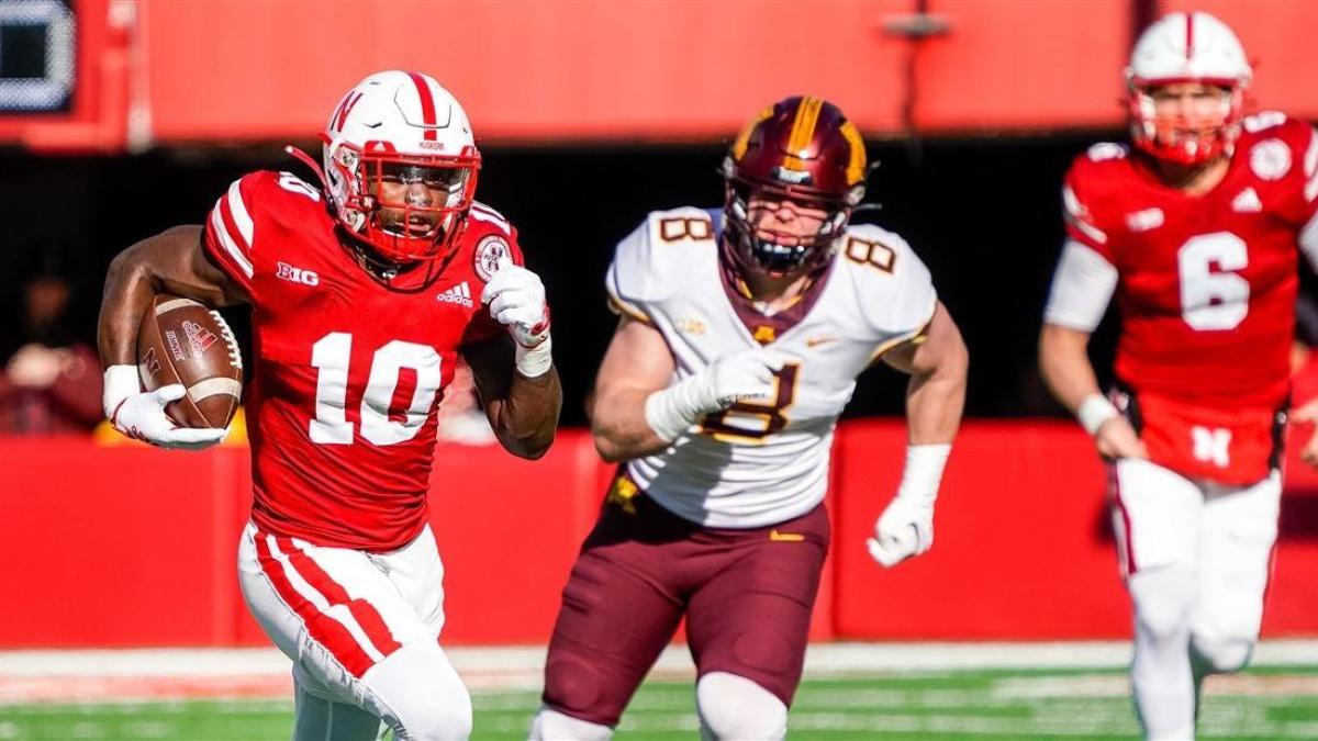 Nebraska running backs coach EJ Barthel breaks down backs on Husker