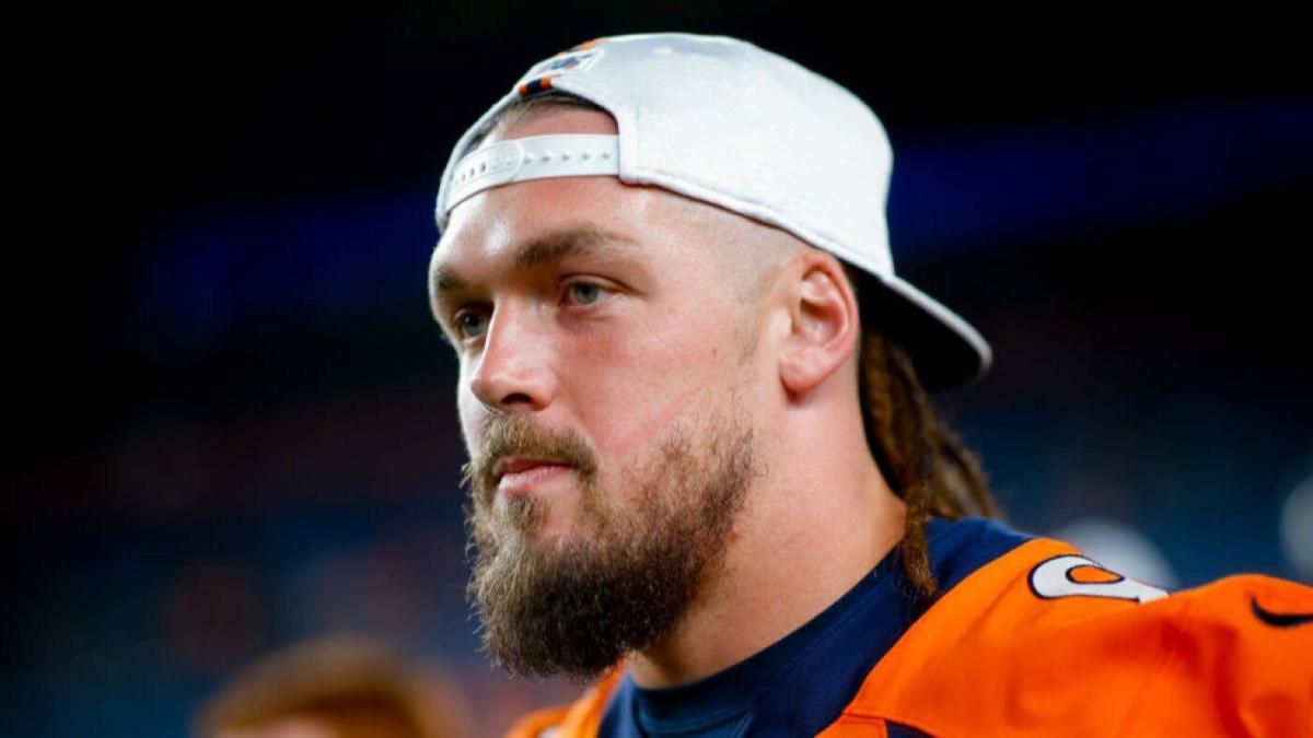 Former NFL player Derek Wolfe kills mountain lion with bow and