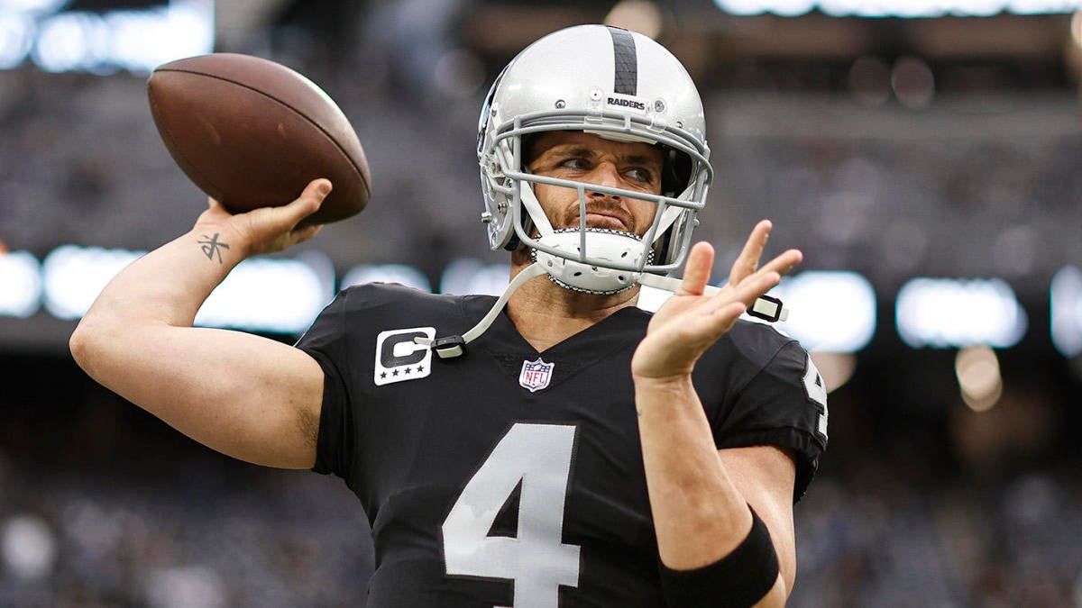 Derek Carr declines to discuss Raiders fallout; benched Las Vegas QB  expected to be traded, per report 