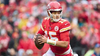 2022 NFL QB Power Rankings: Patrick Mahomes reigns supreme, Geno