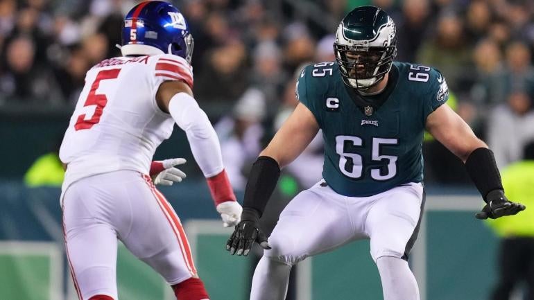 lane-johnson.jpg