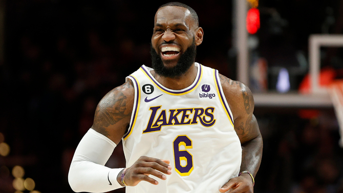 lebron-smiles-getty.png