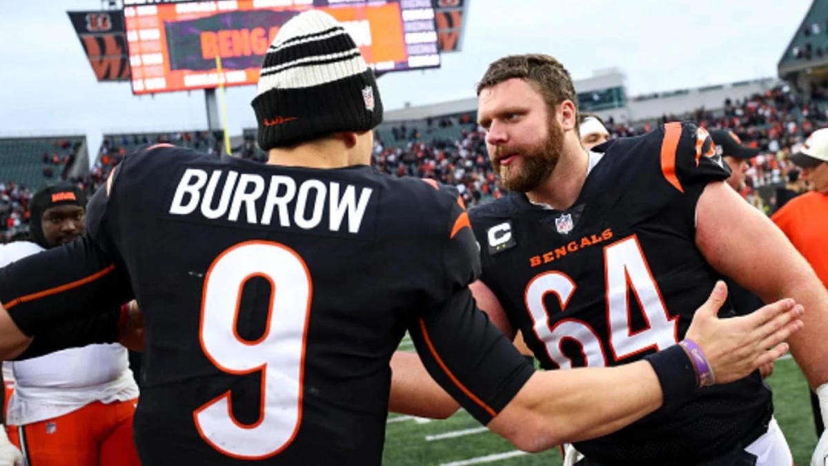 Uzomah, Mixon and the Bengals fan's phone that fell celebrating a TD