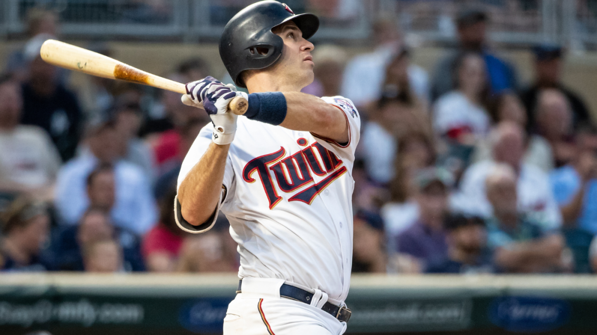 Joe Mauer moving from catcher to first base for Minnesota Twins