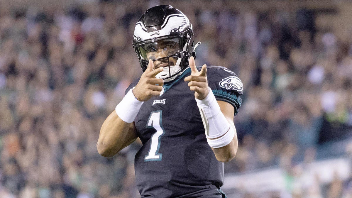 Is Jalen Hurts really the Eagles' version of Michael Jordan? Why
