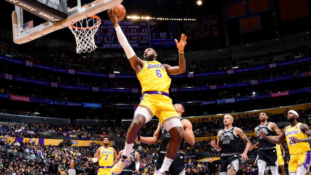 LeBron James record tracker: Lakers star back on pace to break Kareem's ...