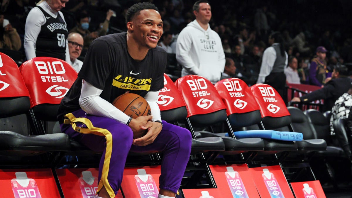 Sixth Man of the Year? @russwest44 @lakers #nbamediaday