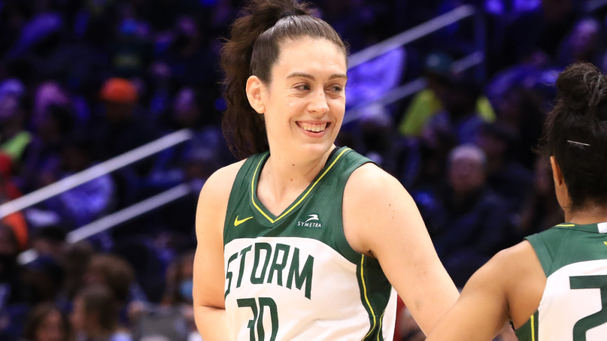 Breanna Stewart signs with Liberty: WNBA's top free agent teams up with ...