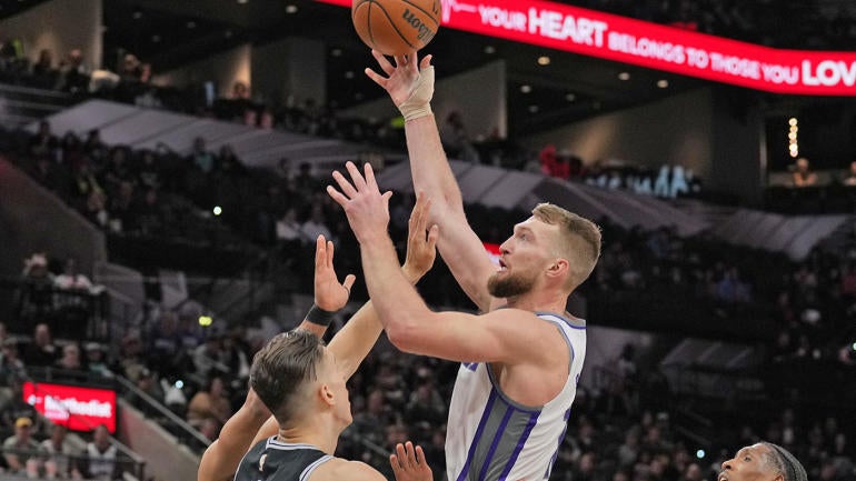 NBA DFS Top DraftKings, FanDuel daily Fantasy basketball picks for
