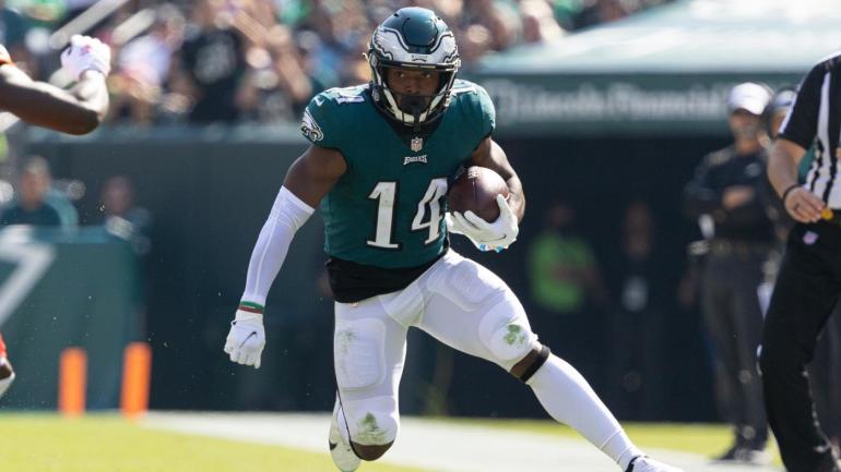 kenneth-gainwell-usatsi-eagles.jpg