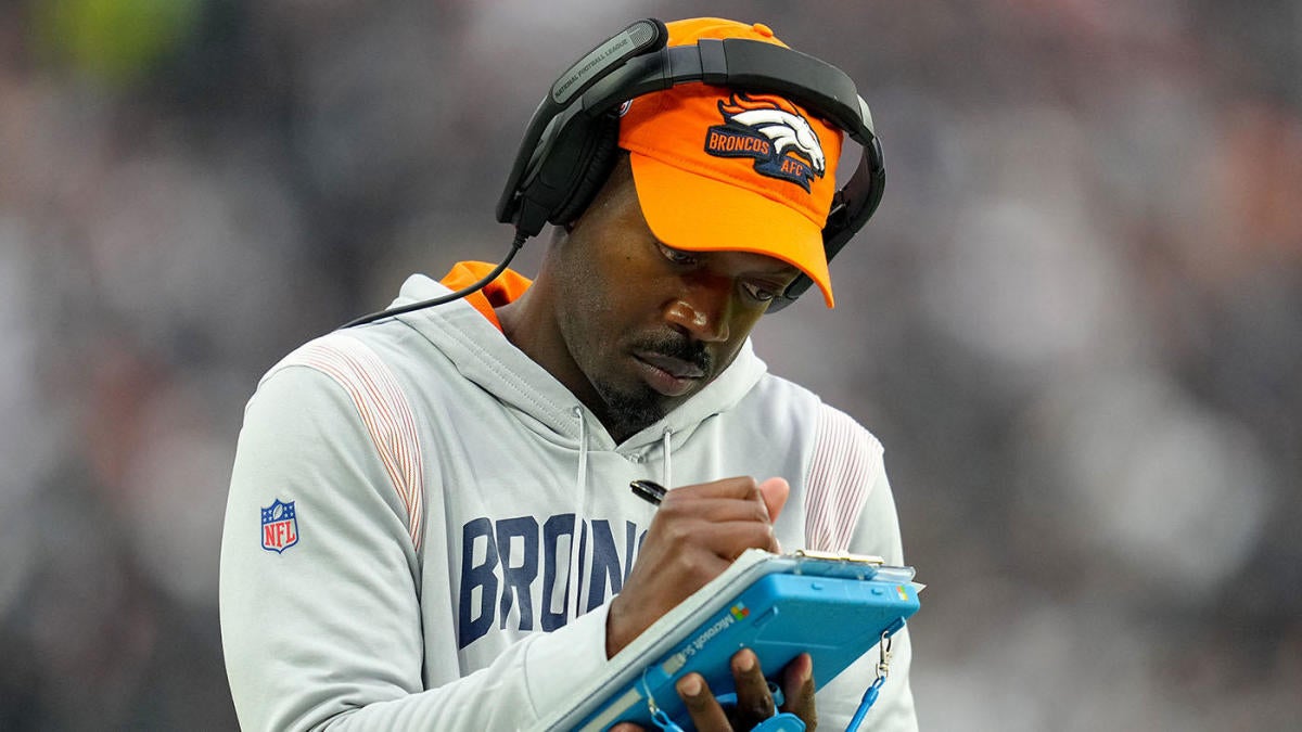 Broncos stock report: Defensive coordinator Ejiro Evero's