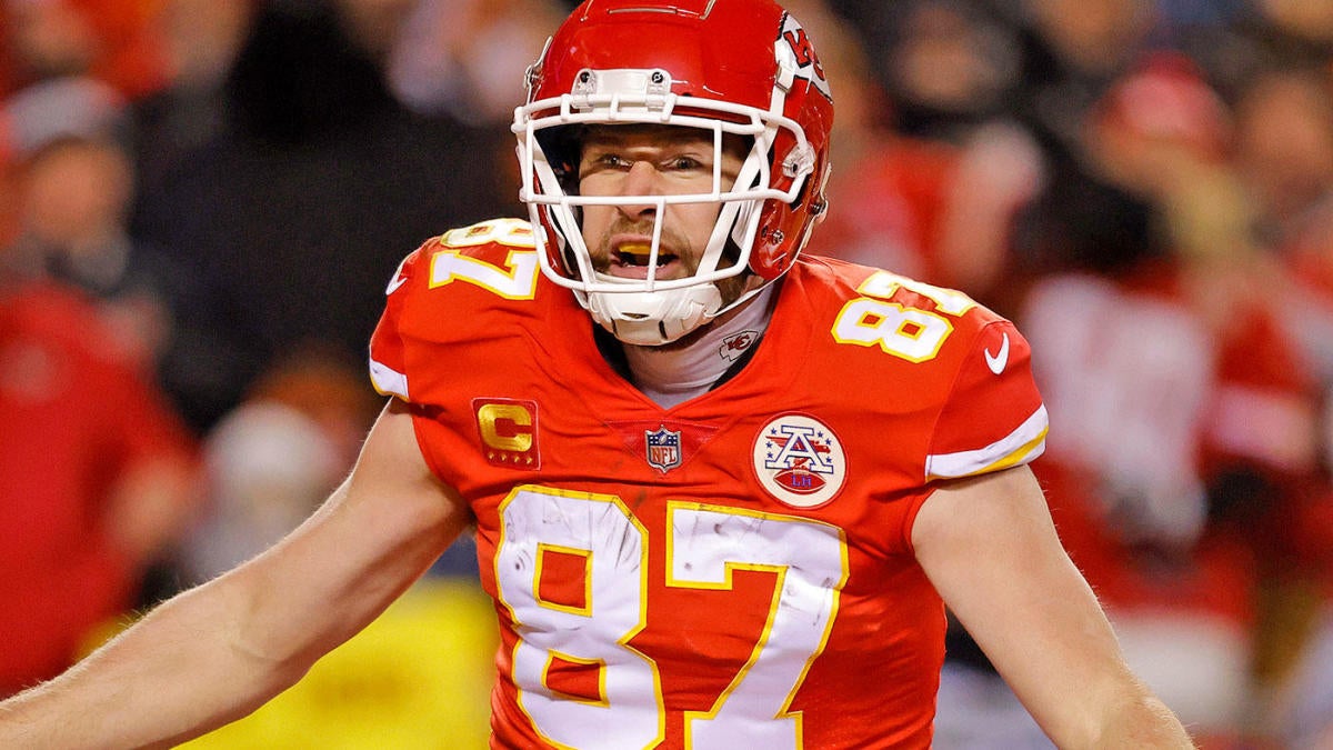 Chiefs Patrick Mahomes sees Travis Kelce winning differently after