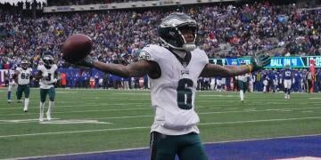 devonta-smith-2-usatsi.jpg