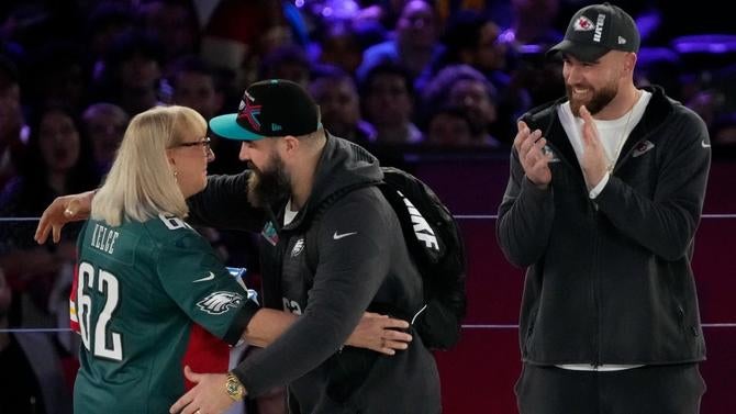 jason-kelce-travis-kelce.jpg
