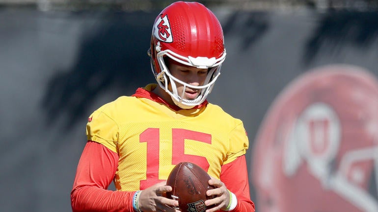mahomes.jpg