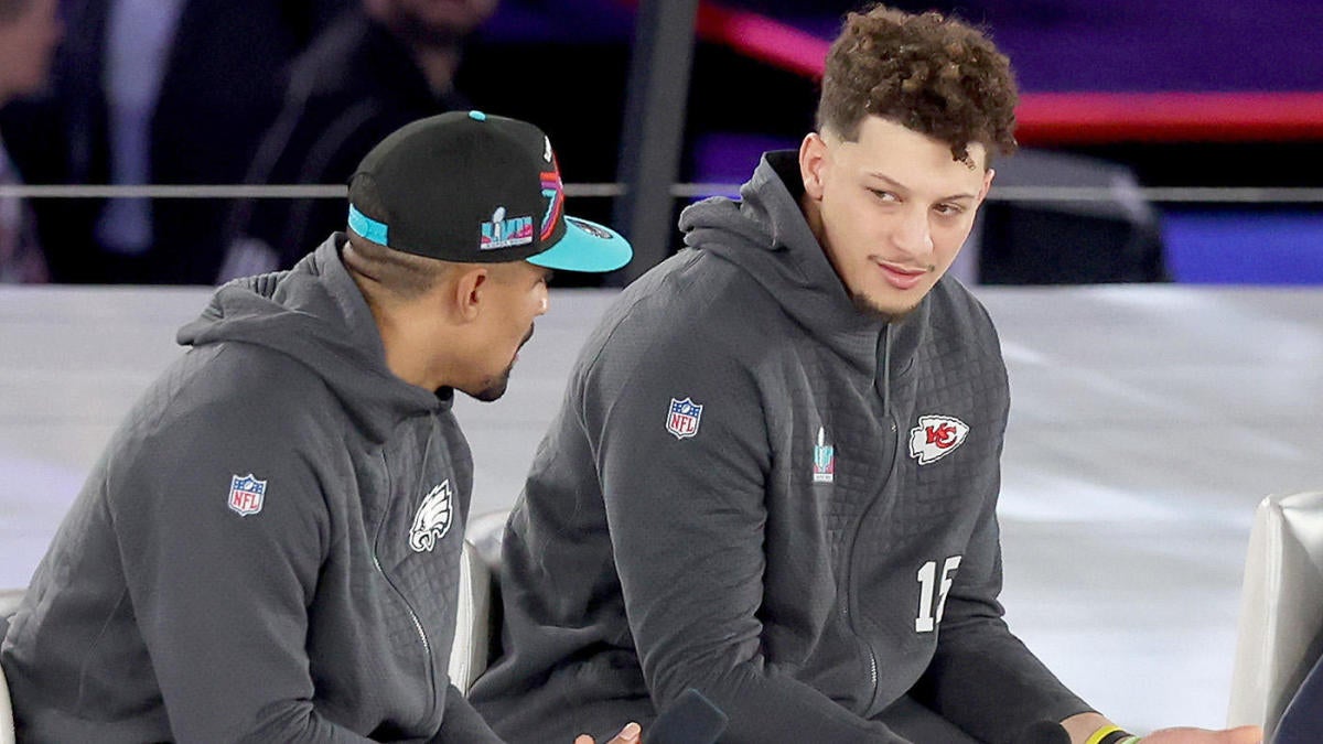 Philadelphia Eagles tight end Dallas Goedert poses for a portrait at NFL  football Super Bowl 57 opening night, Monday, Feb. 6, 2023, in Phoenix. The  Kansas City Chiefs will play the Philadelphia