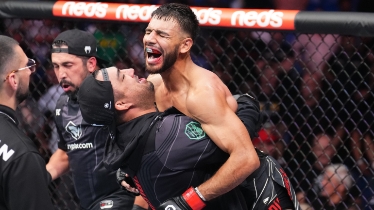 Hasil UFC 284, highlight: Yair Rodriguez menyerahkan Josh Emmett untuk mengklaim gelar kelas bulu sementara Hasil UFC 284, highlight: Yair Rodriguez menyerahkan Josh Emmett untuk mengklaim gelar kelas bulu sementara