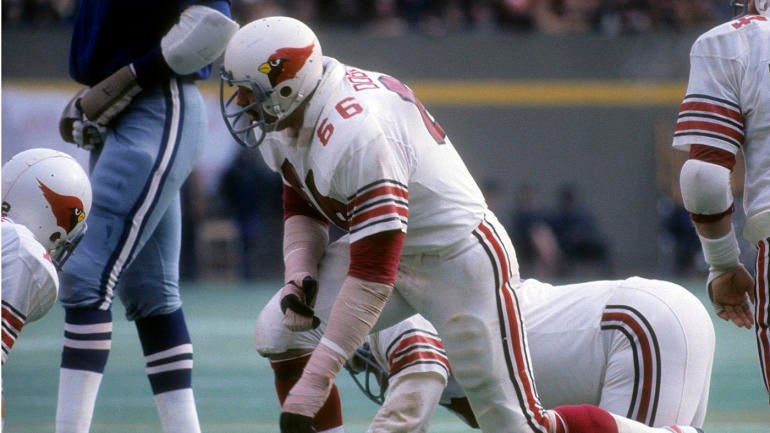 Mantan legenda Cardinals Conrad Dobler, yang secara luas dijuluki sebagai pemain paling kotor NFL, meninggal pada usia 72 tahun