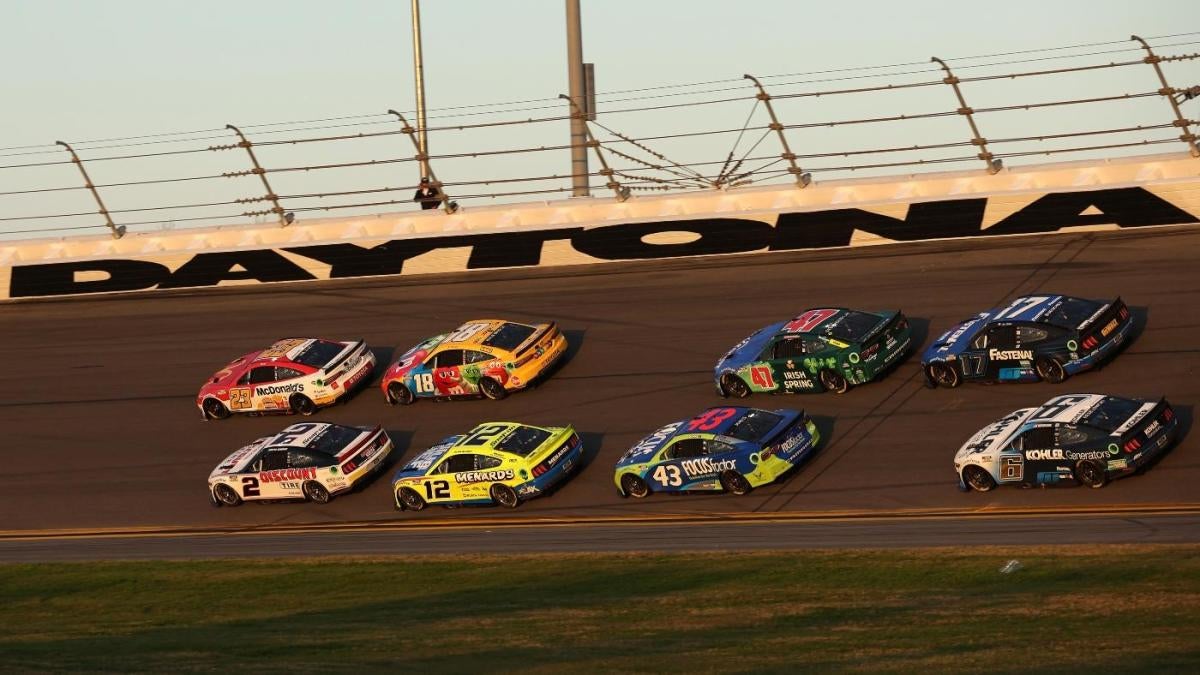 2023 Daytona 500 Picks, Predictions, Odds, Schedule: Legendary NASCAR ...