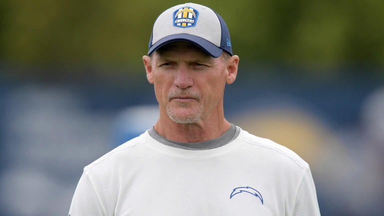 Alabama mempekerjakan Ken Whisenhunt: Mantan pelatih NFL bergabung dengan tim sebagai asisten khusus Nick Saban