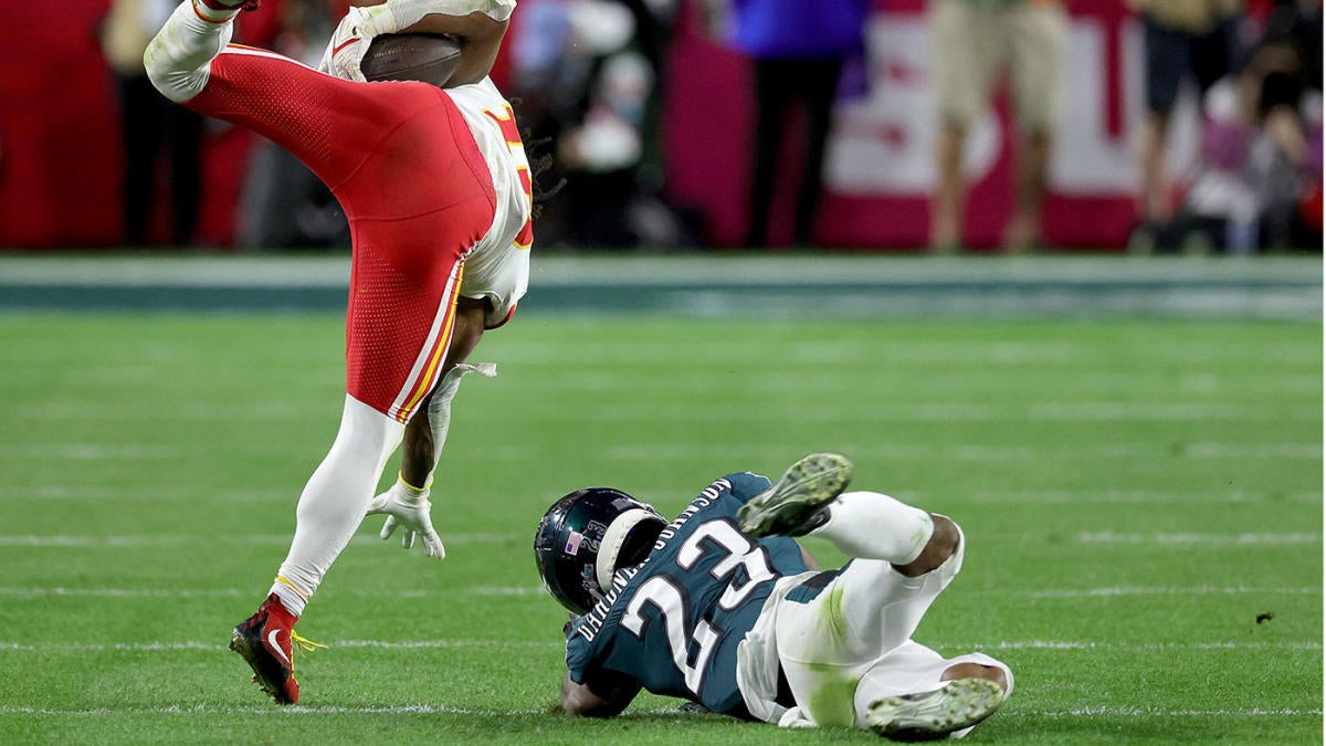 Super Bowl field turns into a super slip and slide